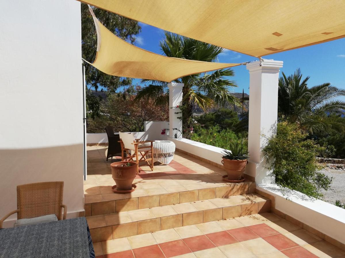 Tranquil Villa With Sea View In Ammopi Karpathos Amoopi Exterior foto