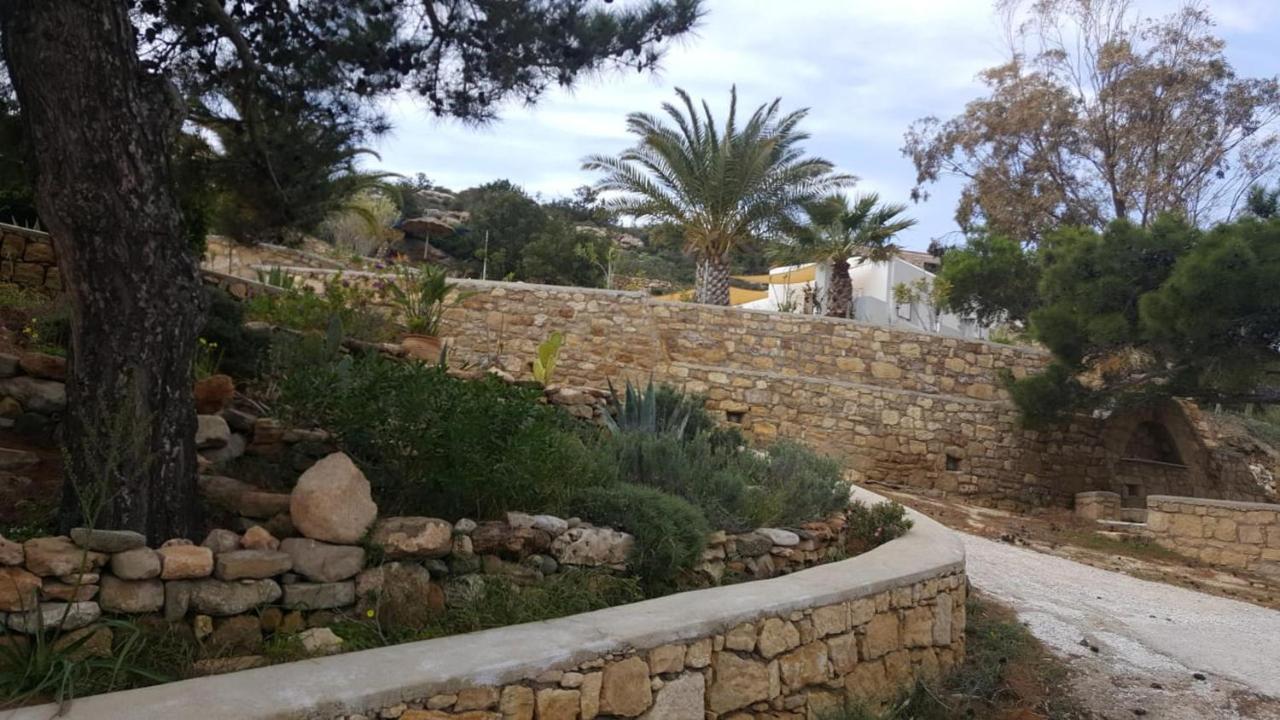 Tranquil Villa With Sea View In Ammopi Karpathos Amoopi Exterior foto